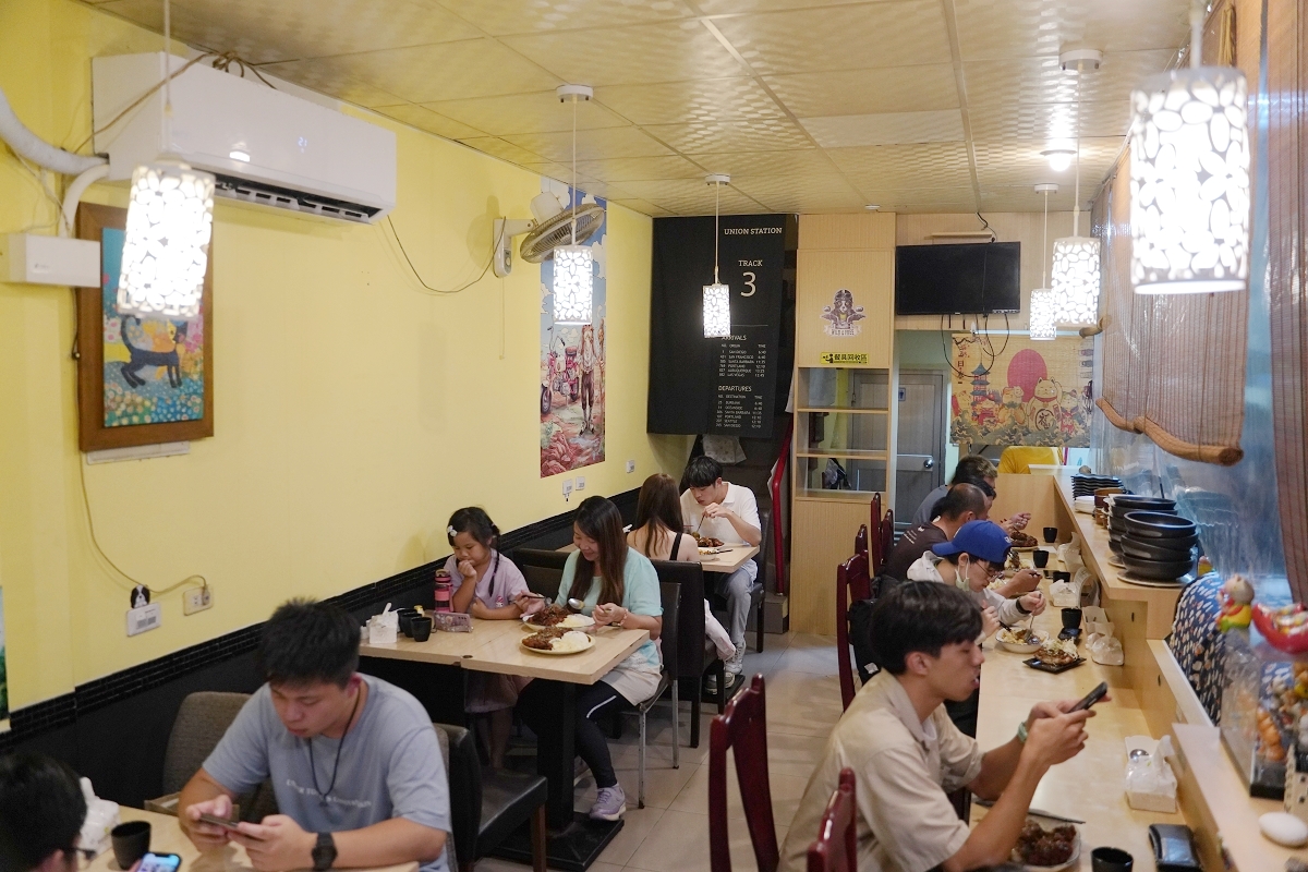【中壢咖哩飯推薦】中壢大同商圈美食好選擇 超人氣排隊美食巨無霸炸豬排咖哩飯 樹太郎 - 第3張圖 【中壢咖哩飯推薦】中壢大同商圈美食好選擇 超人氣排隊美食巨無霸炸豬排咖哩飯 樹太郎