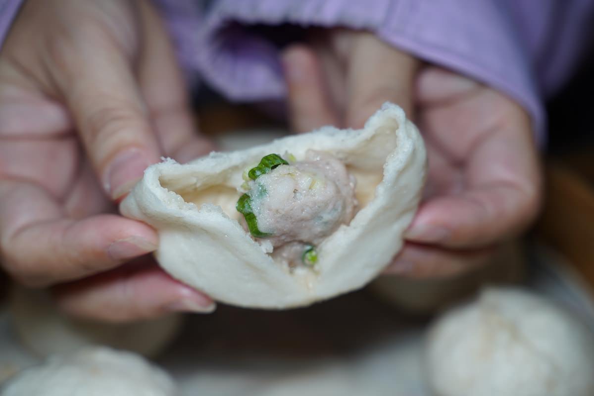 【平鎮小籠包推薦】平鎮超人氣排隊美食 平鎮復旦國小早餐好選擇 彭記小籠包