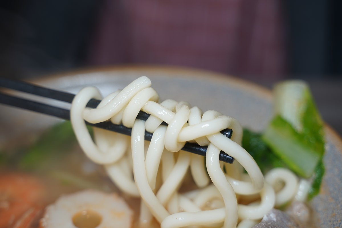 【三重麵食館推薦】三和國中美食好選擇 美味必點辛拉麵部隊鍋燒 勞碌命鍋燒意麵三重店