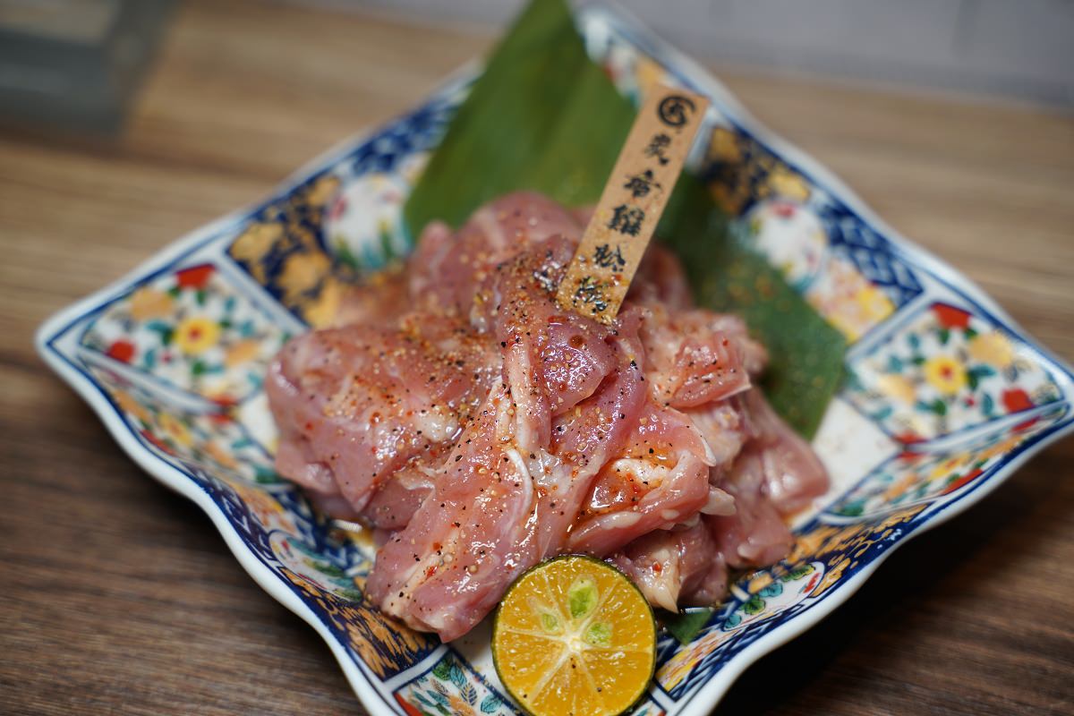 【台中逢甲燒肉推薦】全台首創個人旋轉無菜單燒肉必點寶藏和牛 深夜燒肉首選免千10道料理給你滿滿儀式感 札卡燒肉逢甲店