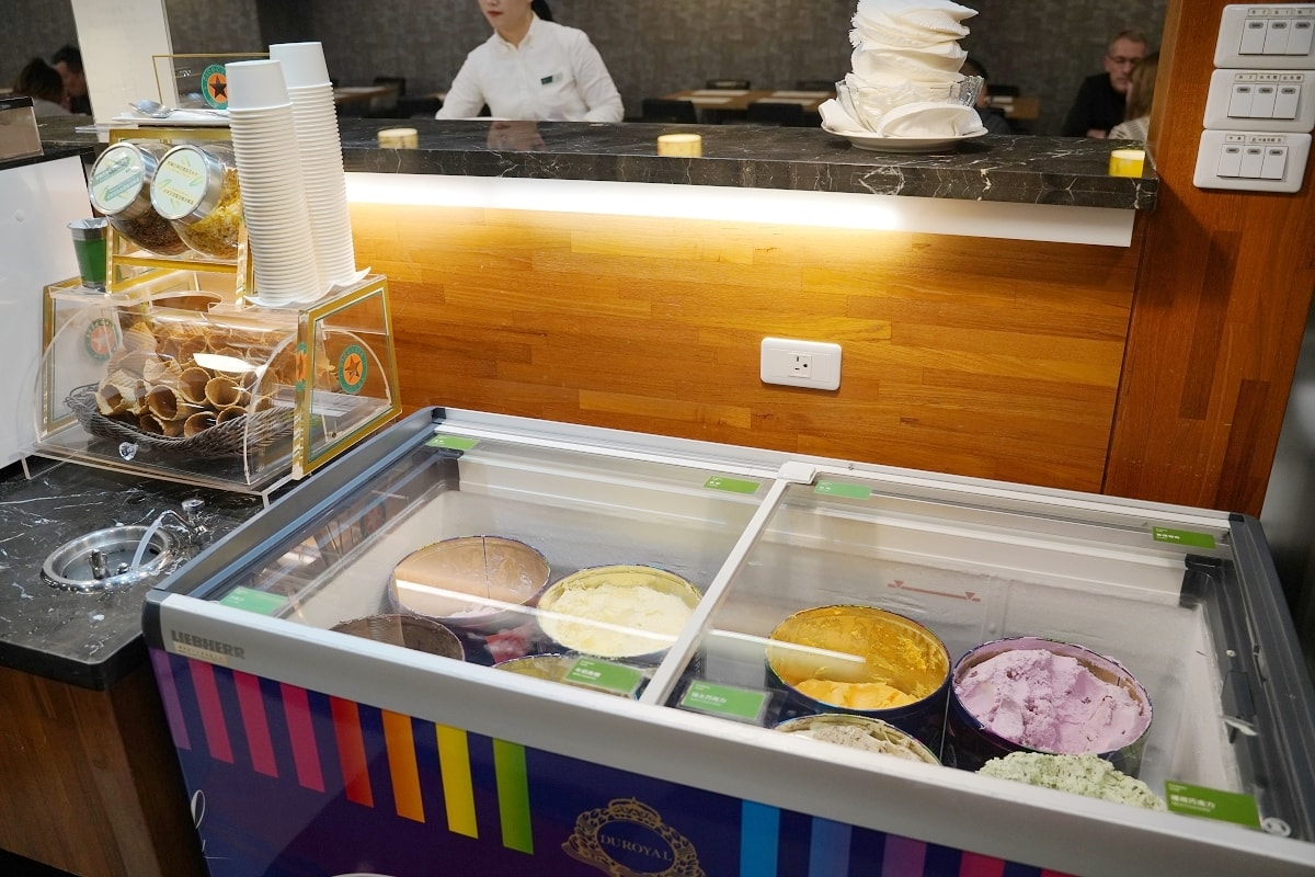 【台南住宿推薦】一泊二食早餐宵夜24小時點心吧吃到飽 鄰近台南火車站 康橋商旅台南赤崁樓館 - 第4張圖 【台南住宿推薦】一泊二食早餐宵夜24小時點心吧吃到飽 鄰近台南火車站 康橋商旅台南赤崁樓館