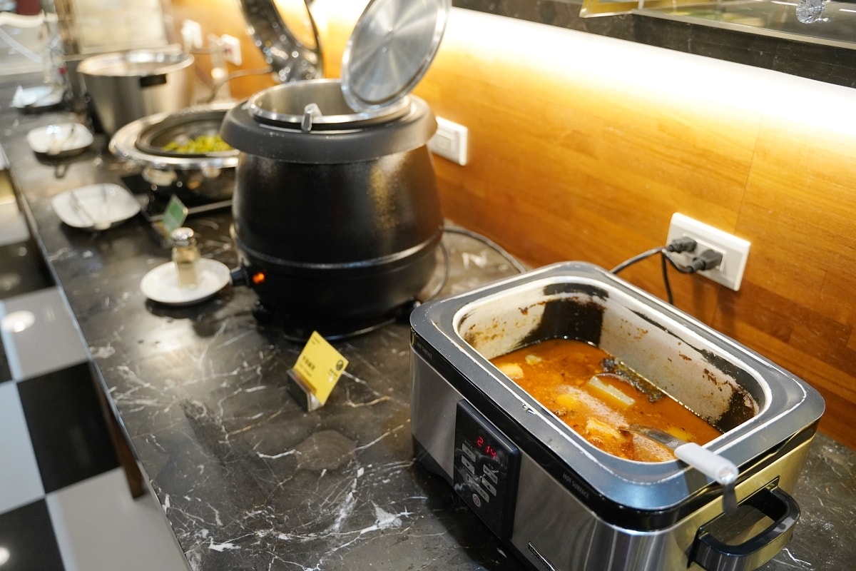 【台南住宿推薦】一泊二食早餐宵夜24小時點心吧吃到飽 鄰近台南火車站 康橋商旅台南赤崁樓館 - 第6張圖 【台南住宿推薦】一泊二食早餐宵夜24小時點心吧吃到飽 鄰近台南火車站 康橋商旅台南赤崁樓館