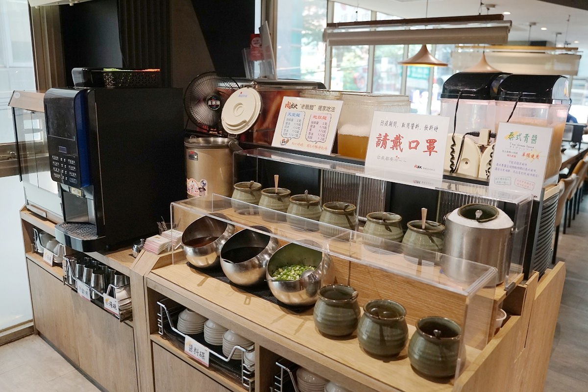 【中和火鍋推薦】肉老大山道老大爭霸賽 美國菲瑞牛雲霧肉塔100盎司挑戰賽 肉老大頂級肉品涮涮鍋中和永安店