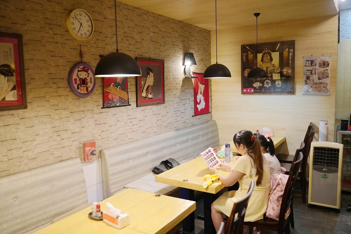 【枥木屋日式食堂】藝文特區咖哩飯推薦 蛋包飯/丼飯/定食/拉麵 免費味噌湯/冬瓜茶喝到飽 - 第3張圖 【枥木屋日式食堂】藝文特區咖哩飯推薦 蛋包飯/丼飯/定食/拉麵 免費味噌湯/冬瓜茶喝到飽