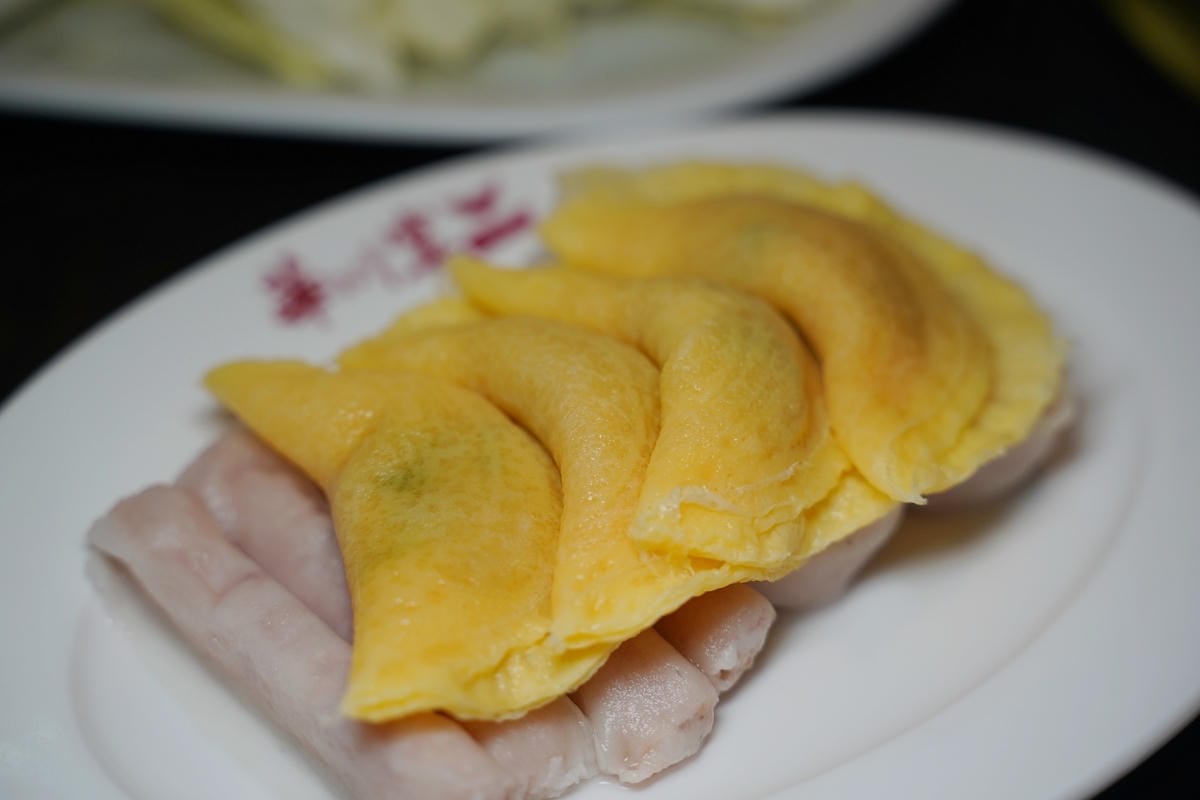 【華川宴麻辣火鍋蘆竹店】桃園蘆竹南崁麻辣火鍋推薦 特香麻辣+東北酸菜 麻辣鴨血豆腐免費續加