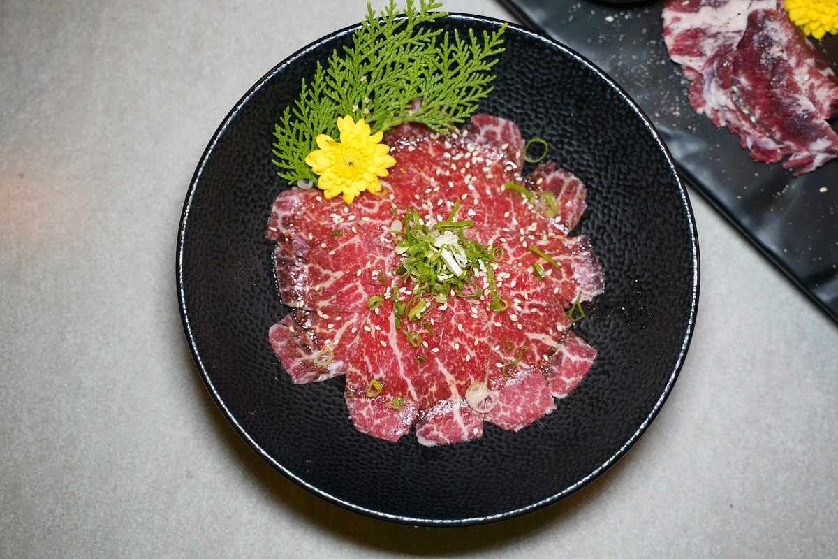 【台北和牛燒肉推薦】日本A5黑毛和牛/澳洲M9和牛/美國SRF極黑和牛吃到飽 火之舞蓁品燒