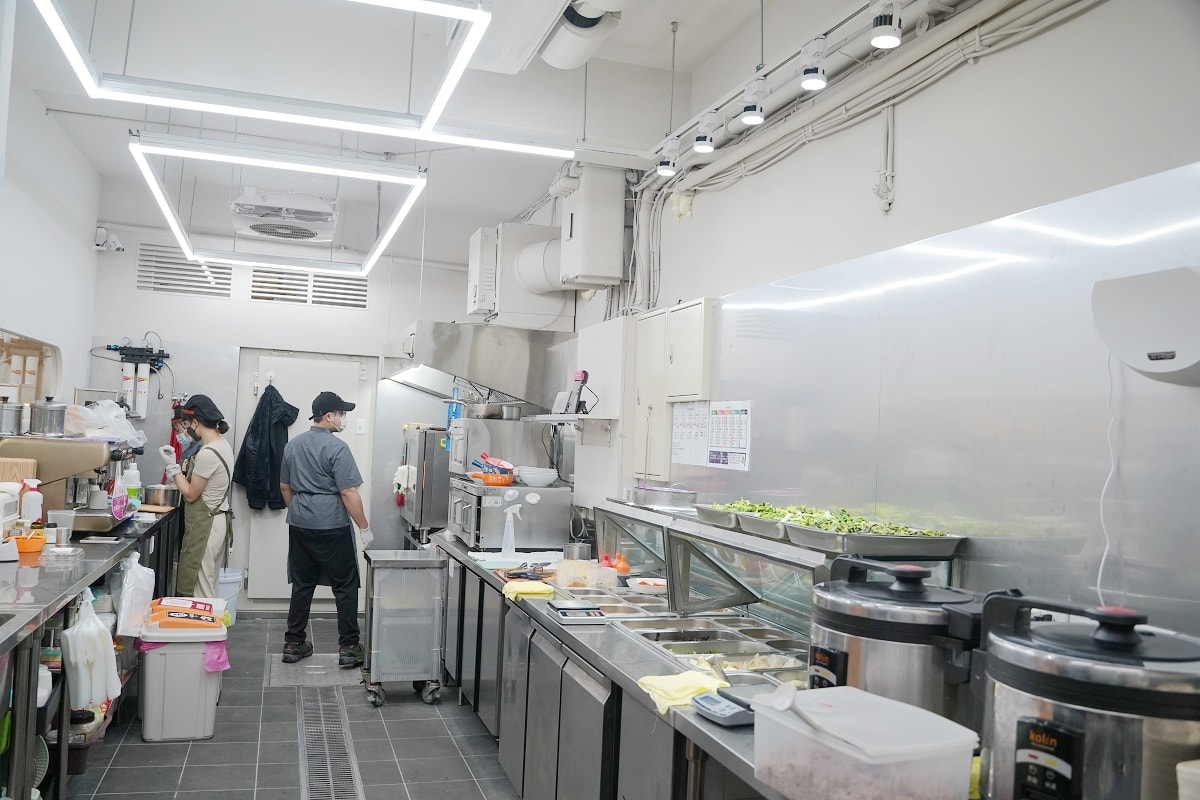 【新莊健康餐盒推薦】全台唯一與營養師合作總熱量控管規劃餐盒 舒肥底家(營養師的理想餐盒)新北新莊店