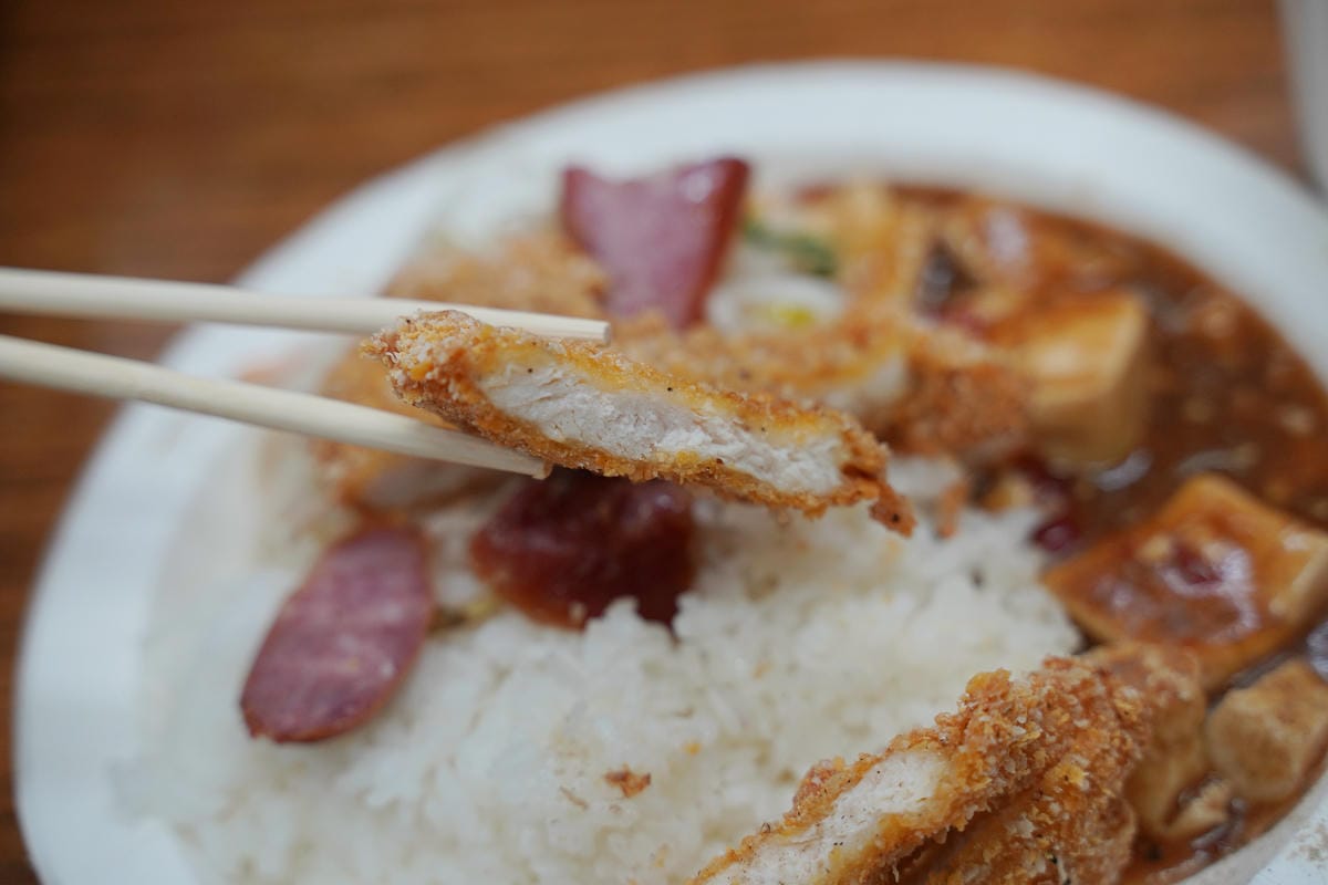 【桃園60元雞排飯】桃園火車站巷弄平價小吃 桃園市區無名小吃店 各式炒飯炒麵炒米粉炒冬粉 - 第8張圖 【桃園60元雞排飯】桃園火車站巷弄平價小吃 桃園市區無名小吃店 各式炒飯炒麵炒米粉炒冬粉