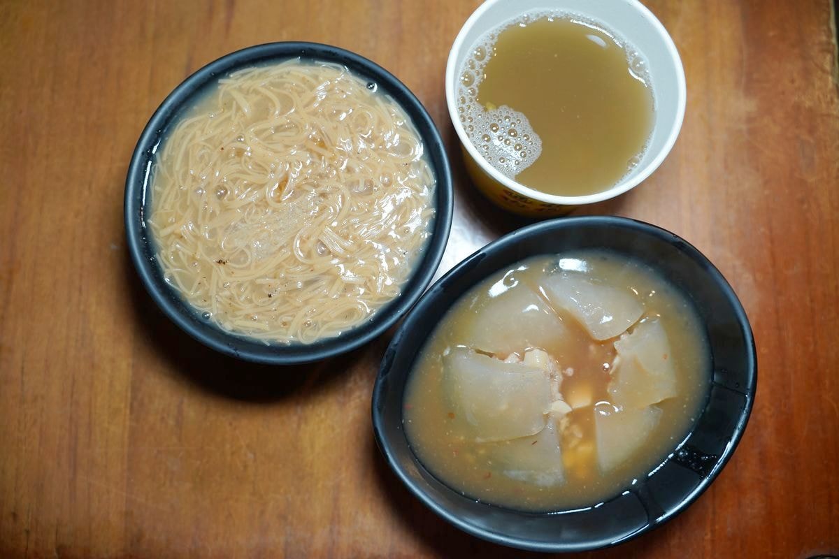 【臨江街觀光夜市小吃推薦】通化街在地50年老店 美味必點肉圓+麵線+綠豆湯 通化肉圓