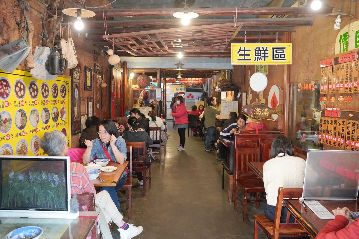 【中壢湯圓推薦】中壢在地老字號美食小吃 客家古早味鹹湯圓美味必點 古早味新街龍湯圓