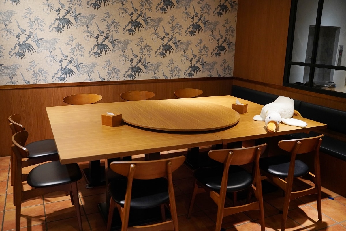 【台中燒鵝推薦】美術園道商圈美食好選擇 中式料理家庭聚餐首選 焱月．燒鵝