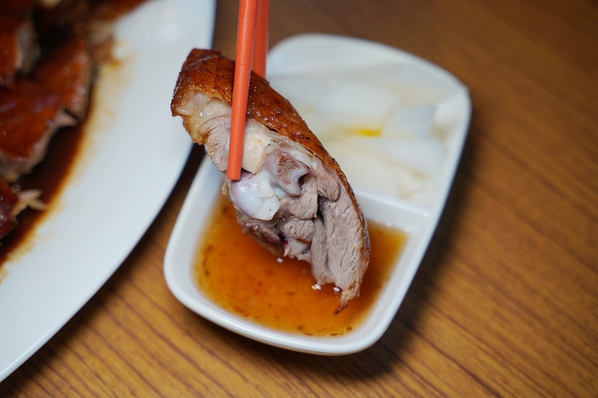 【台中燒鵝推薦】美術園道商圈美食好選擇 中式料理家庭聚餐首選 焱月．燒鵝