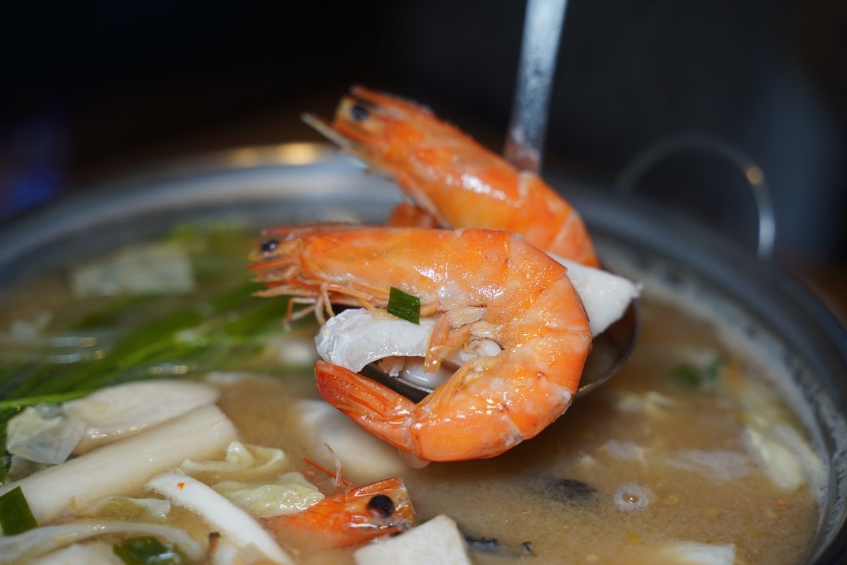 【台中燒鵝推薦】美術園道商圈美食好選擇 中式料理家庭聚餐首選 焱月．燒鵝