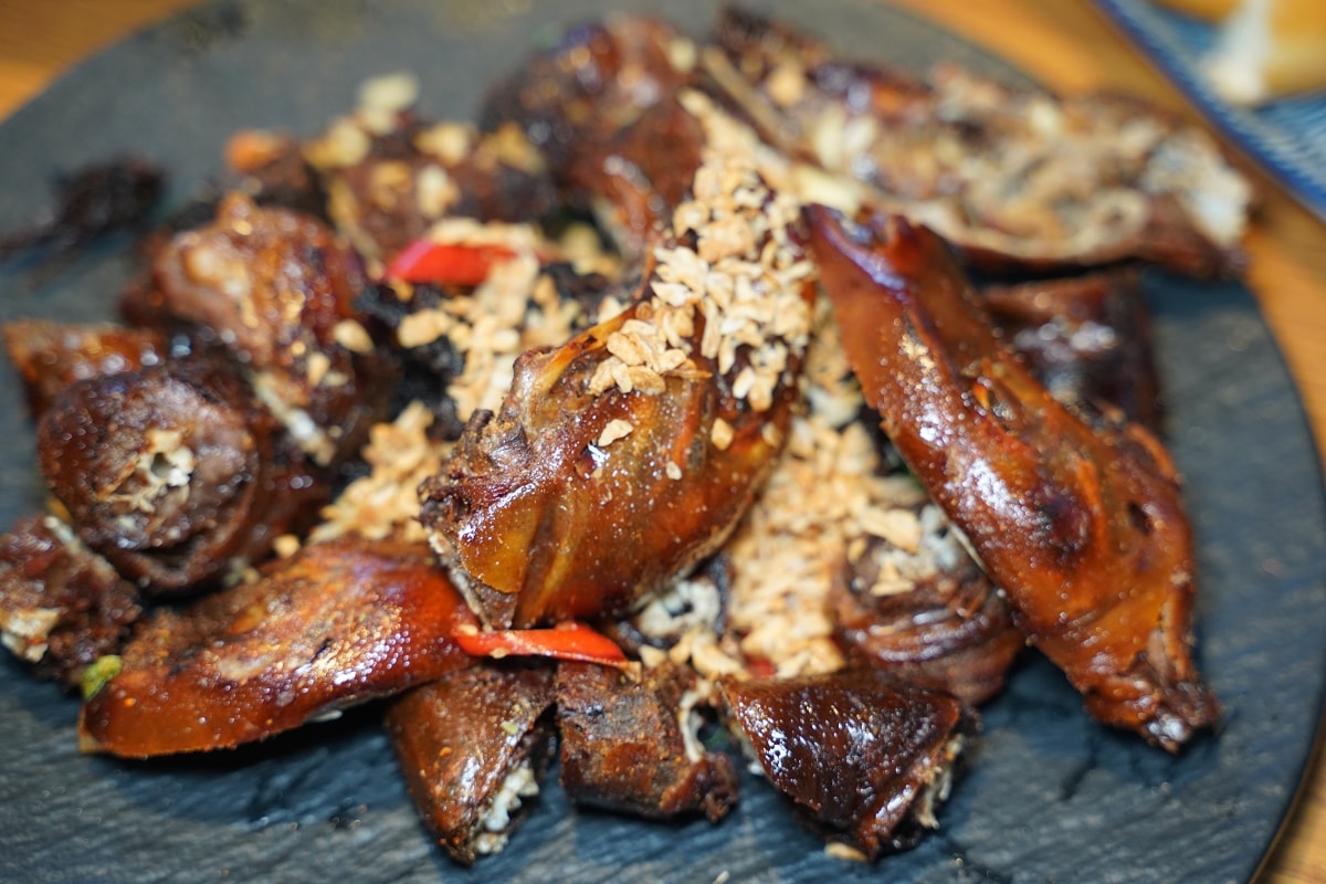 【台中燒鵝推薦】美術園道商圈美食好選擇 中式料理家庭聚餐首選 焱月．燒鵝