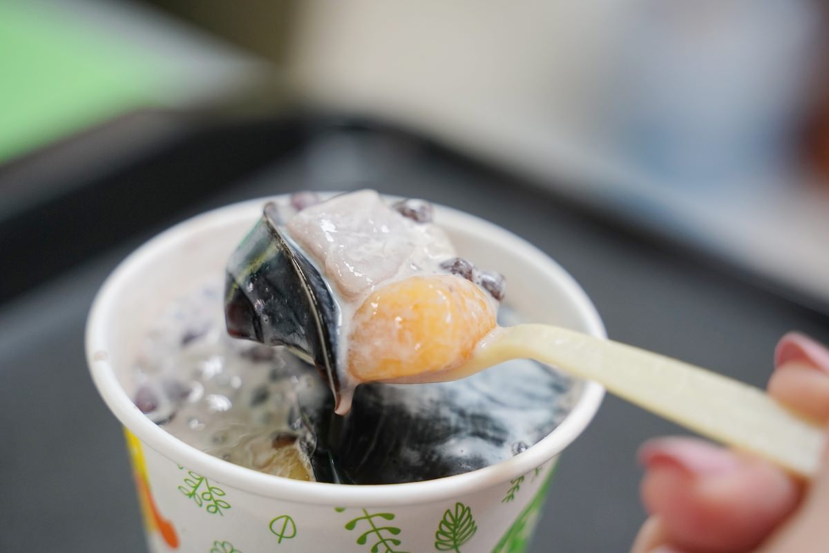 【澎湖嫩仙草推薦】澎湖在地20年老店 料好實在綜合仙草凍 玉冠嫩仙草澎湖店 - 第8張圖 【澎湖嫩仙草推薦】澎湖在地20年老店 料好實在綜合仙草凍 玉冠嫩仙草澎湖店