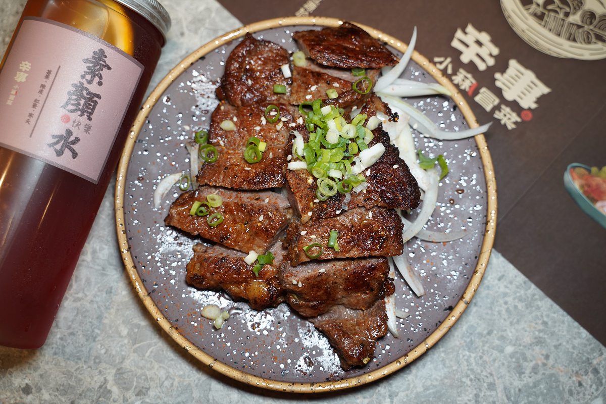 【台中中科美食餐廳推薦】四川成都特色小吃 來台中還在排酸菜魚？？這間冒菜你該試試 辛事小麻冒菜台中中科店
