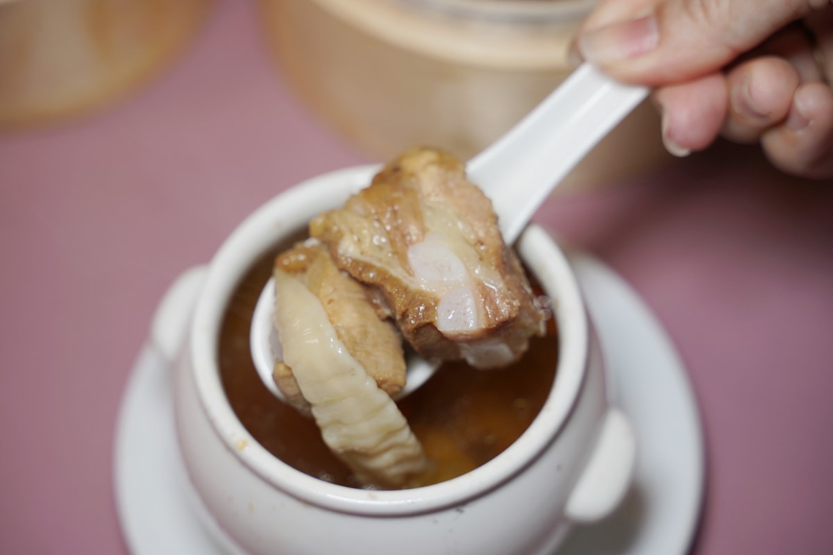 【青青格麗絲莊園港點百匯】蘆竹南崁吃到飽推薦 港點控必訪超過40道港式料理 每日限定火焰秀