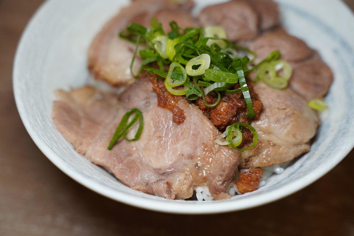 【嵐肉燥專賣店】台中第二市場超人氣排隊美食 創立於1992年滷肉飯節嚴選店家+台中500碗