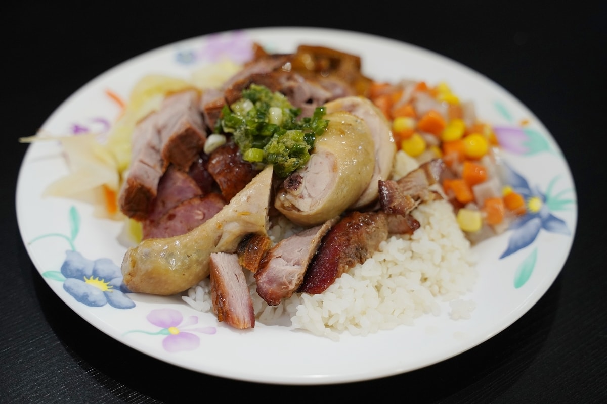 【公館燒臘飯推薦】香港人經營自製正宗叉燒/油雞/燒鴨/脆皮燒肉/臘腸 皇牌正港味餐廳公館店