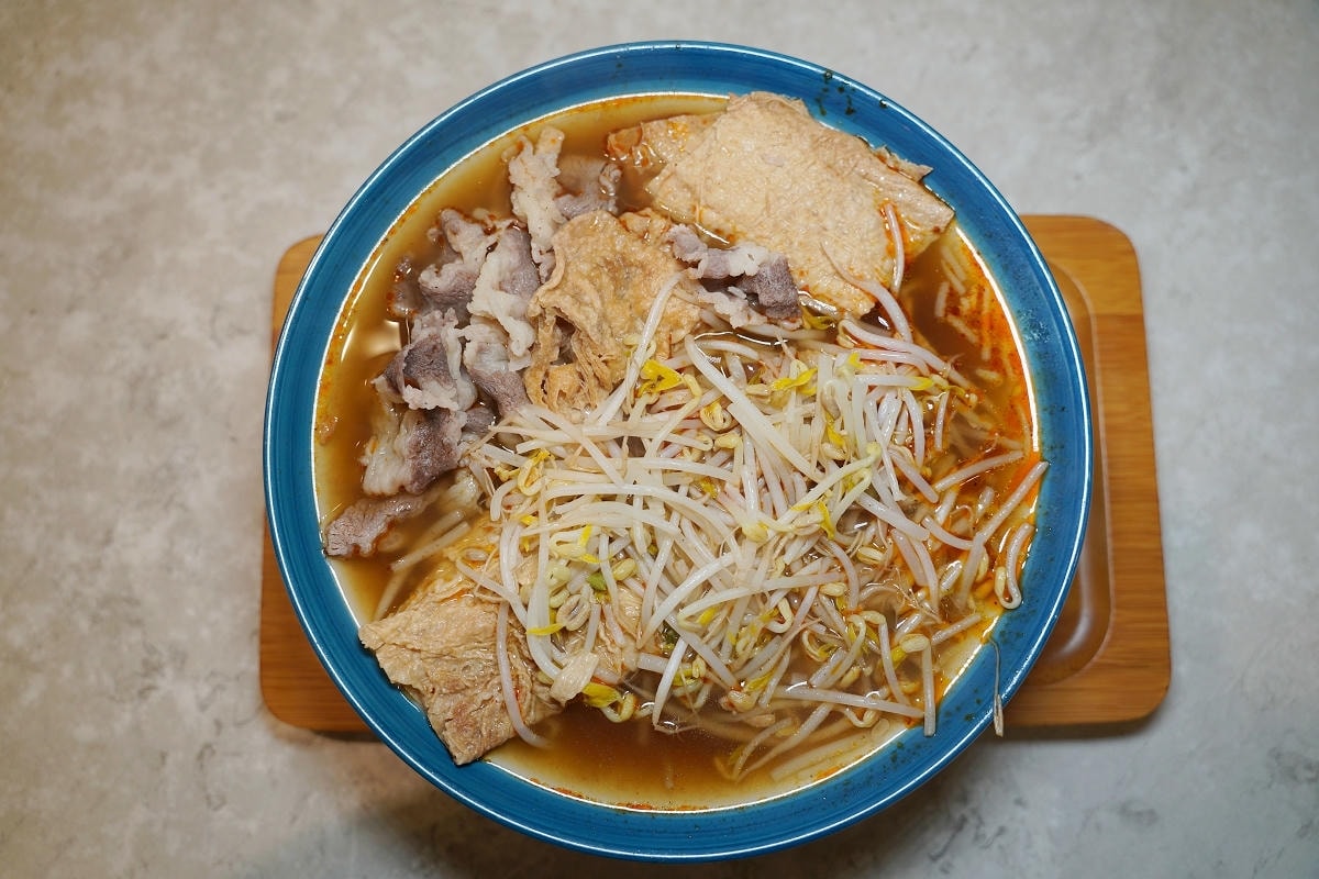 【品嚐悅精緻飯食】林口超人氣便當店 林口三井OUTLET花磚時尚平價簡餐 桶仔雞等級烤雞腿