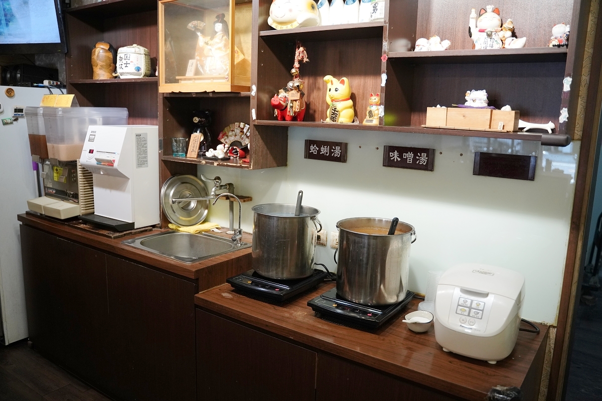 【桃園蘆竹南崁美食推薦】美味半熟蛋包飯 白飯湯品飲料無限量供應吃到飽 黃門飯店 - 第5張圖 【桃園蘆竹南崁美食推薦】美味半熟蛋包飯 白飯湯品飲料無限量供應吃到飽 黃門飯店
