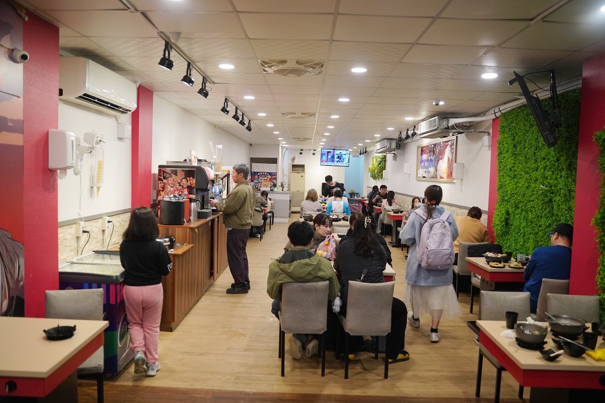 【強鍋百元平價小火鍋南崁南竹店】桃園蘆竹南崁小火鍋推薦 豐富自助吧無限量供應吃到飽