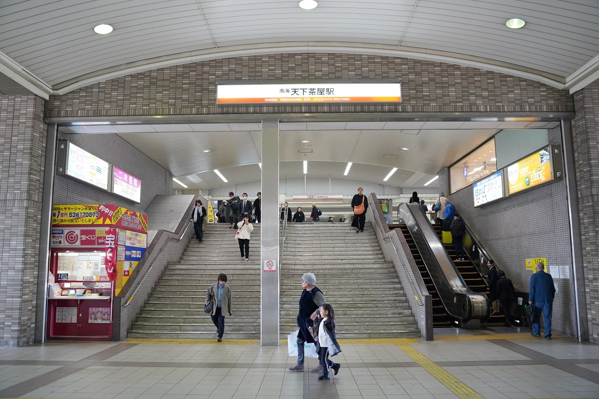 【大阪關西機場交通推薦】關西機場往大阪市區 復古未來感空港急行列車 南海電鐵特急rapi:t