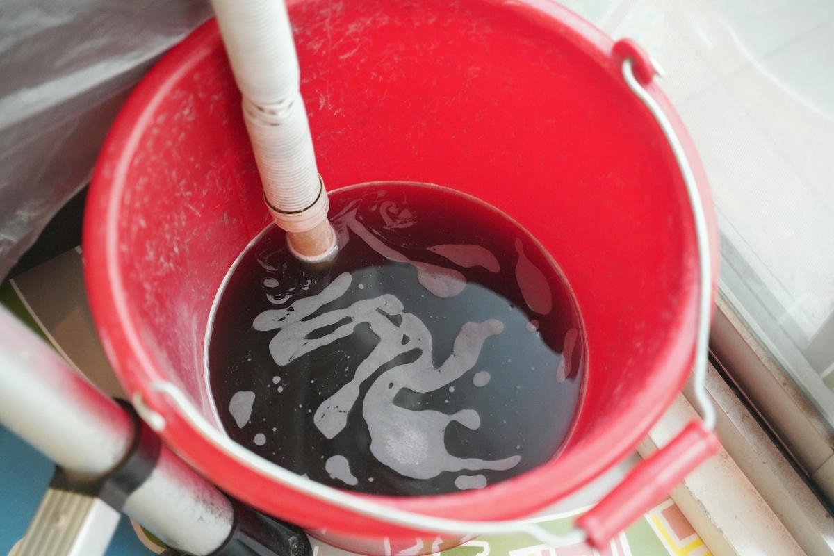 【到府冷氣清洗公司推薦】醫療級二氧化氯+紫外線雙重安全防護 免費室外機清洗 洗洋洋居家清潔