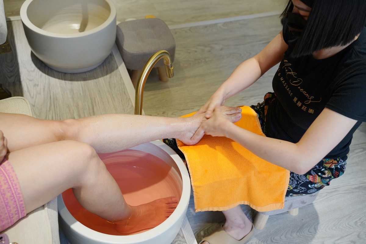 【中壢泰式按摩推薦】尼泊爾頌缽音療/獨立式專屬包廂 全女性芳療師安心專業 覓靜莊園 Meet Dreams Massage【遇見·夢想中的按摩】
