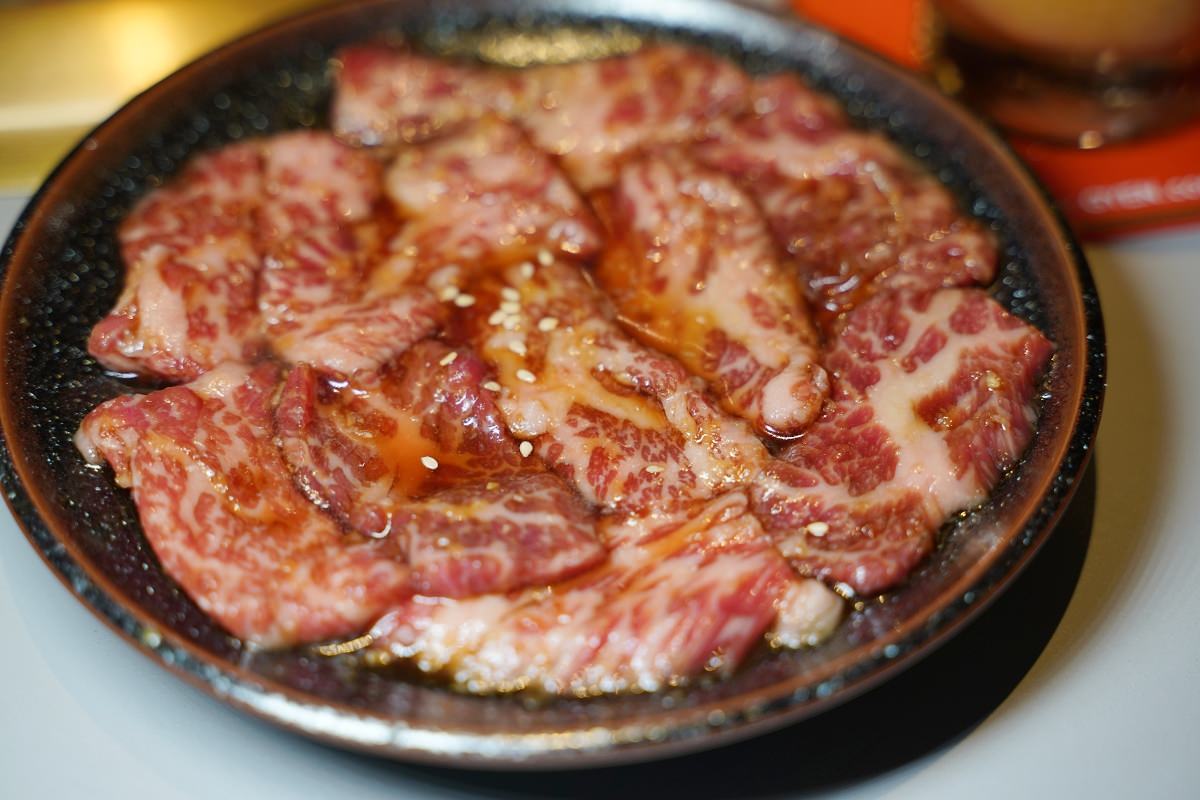 【台北微風信義美食餐廳推薦】一間有溫度的店高規格肉品處理技術 胡同燒肉13號店 煳同燒肉夜食