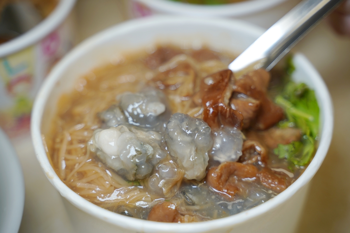 【台北後山埤小吃推薦】明星最愛台北在地老店 古早味麵線Google破兩千則好評 春來蚵仔麵線 - 第11張圖 【台北後山埤小吃推薦】明星最愛台北在地老店 古早味麵線Google破兩千則好評 春來蚵仔麵線