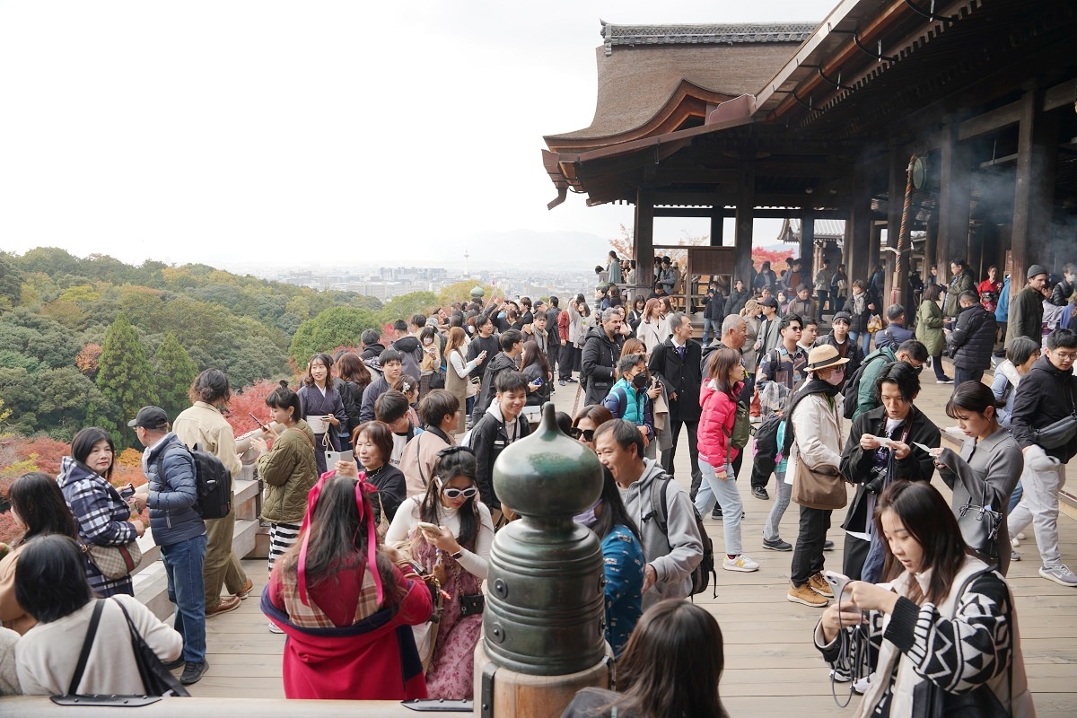 【京都賞楓景點推薦】世界文化遺產清水舞台 絕美秋色楓紅此生必訪 京都音羽山清水寺