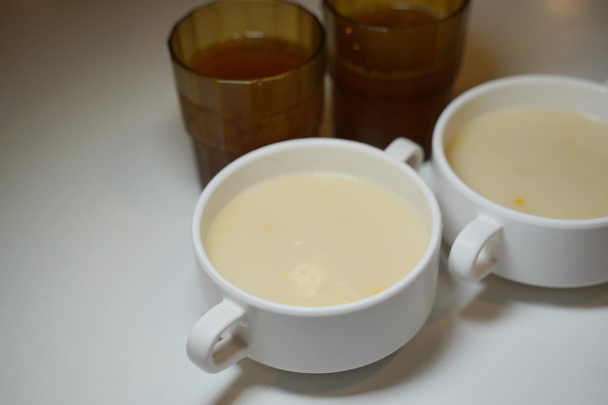【小米義式廚房】中原平價義大利麵推薦 玉米濃湯汽水機喝到飽 好吃大推奶油培根/青醬香腸義麵