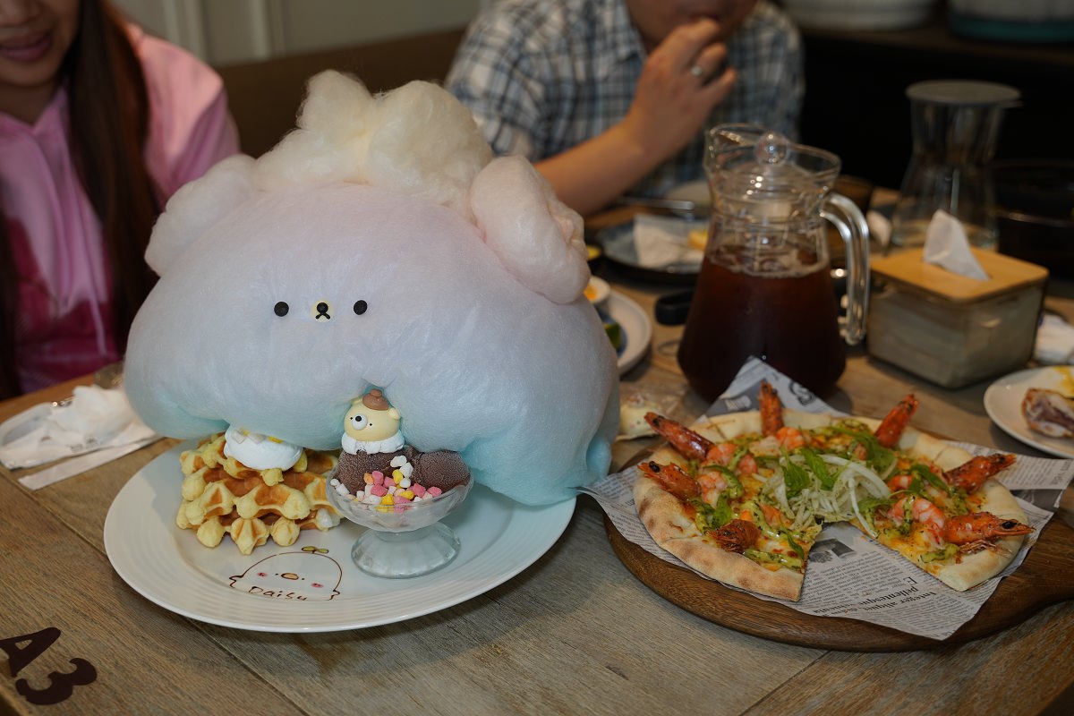 【台中南屯聚餐餐廳推薦】台中森林系網美餐廳 可愛必點熱氣球棉花糖鬆餅塔 雛菊見台中南屯店