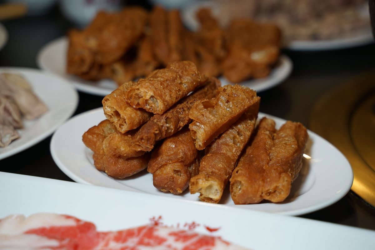 【板橋麻辣鍋推薦】美味必點特香麻辣+東北酸菜鴛鴦鍋 古韻典雅中國風裝潢 華川宴板橋直營店 - 第17張圖 【板橋麻辣鍋推薦】美味必點特香麻辣+東北酸菜鴛鴦鍋 古韻典雅中國風裝潢 華川宴板橋直營店