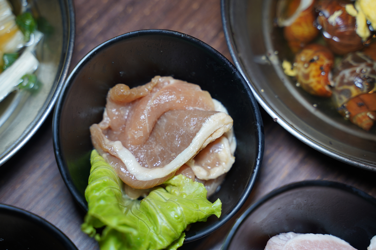 【一燒十味昭和園林口店】林口吃到飽餐廳推薦 日式炭火燒肉火烤兩吃 日式昭和懷舊包廂聚餐好選擇