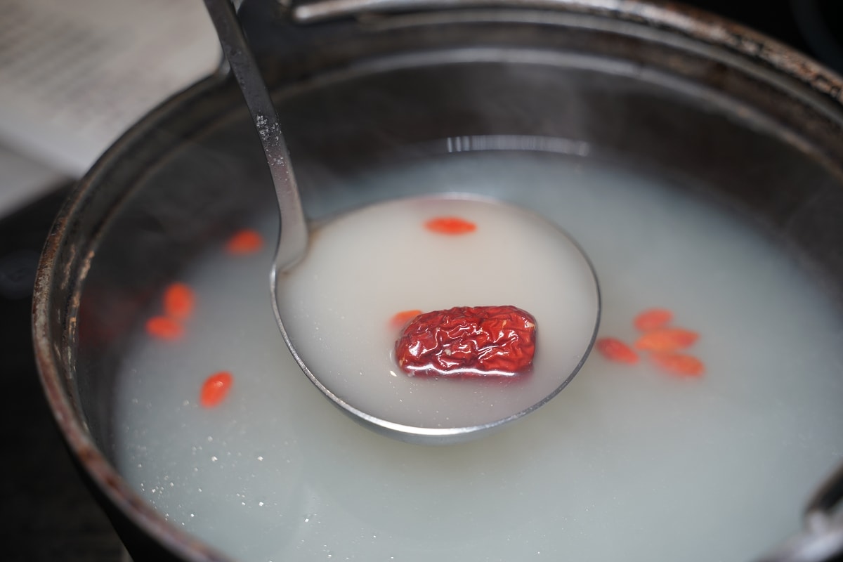 【桃園藝文特區小火鍋推薦】霜淇淋/咖哩飯/蔬菜火鍋料自助吧吃到飽 老吳商行個人鍋物桃園店