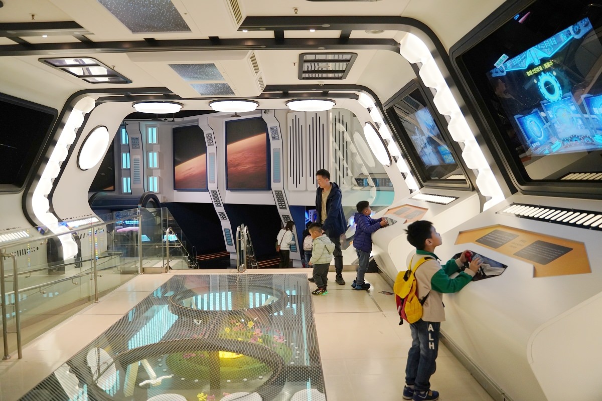 【台北親子室內景點推薦】台灣第一個天文教育機構 宇宙探險軌道車必玩 臺北市立天文科學教育館