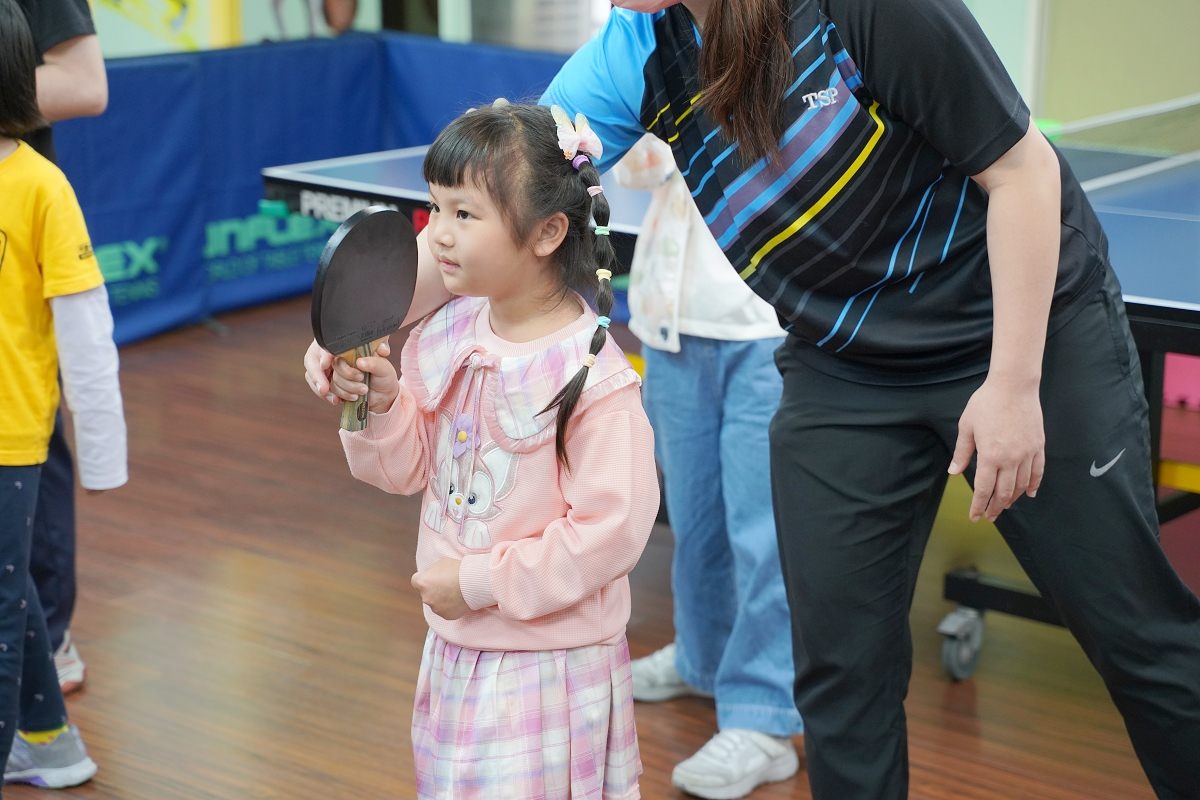 【台北桌球教室推薦】台北暑假學桌球好選擇 台北超人氣兒童運動教室 乒乓島樂園兒童桌球教學教室 - 第7張圖 【台北桌球教室推薦】台北暑假學桌球好選擇 台北超人氣兒童運動教室 乒乓島樂園兒童桌球教學教室