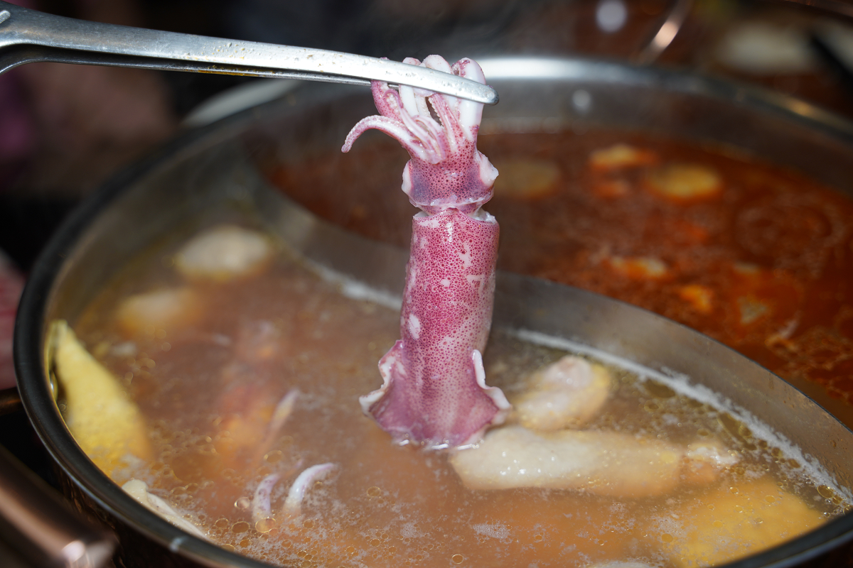 【員外佬麻辣火鍋】台北市政府美食推薦 招牌蔬食麻辣/養生蔬果鴛鴦鍋 素食也能吃的麻辣鍋 - 第25張圖 【員外佬麻辣火鍋】台北市政府美食推薦 招牌蔬食麻辣/養生蔬果鴛鴦鍋 素食也能吃的麻辣鍋