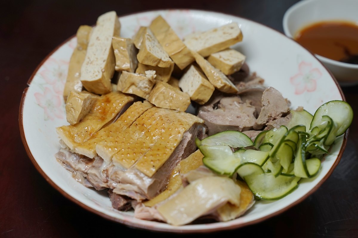 【新竹小吃推薦】新竹宵夜好選擇 美味必點炒鴨血 鴨肉許 - 第6張圖 【新竹小吃推薦】新竹宵夜好選擇 美味必點炒鴨血 鴨肉許