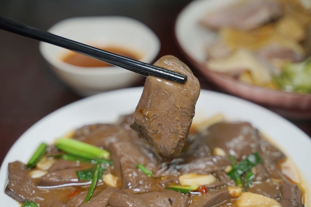【新竹小吃推薦】新竹宵夜好選擇 美味必點炒鴨血 鴨肉許 - 第10張圖 【新竹小吃推薦】新竹宵夜好選擇 美味必點炒鴨血 鴨肉許