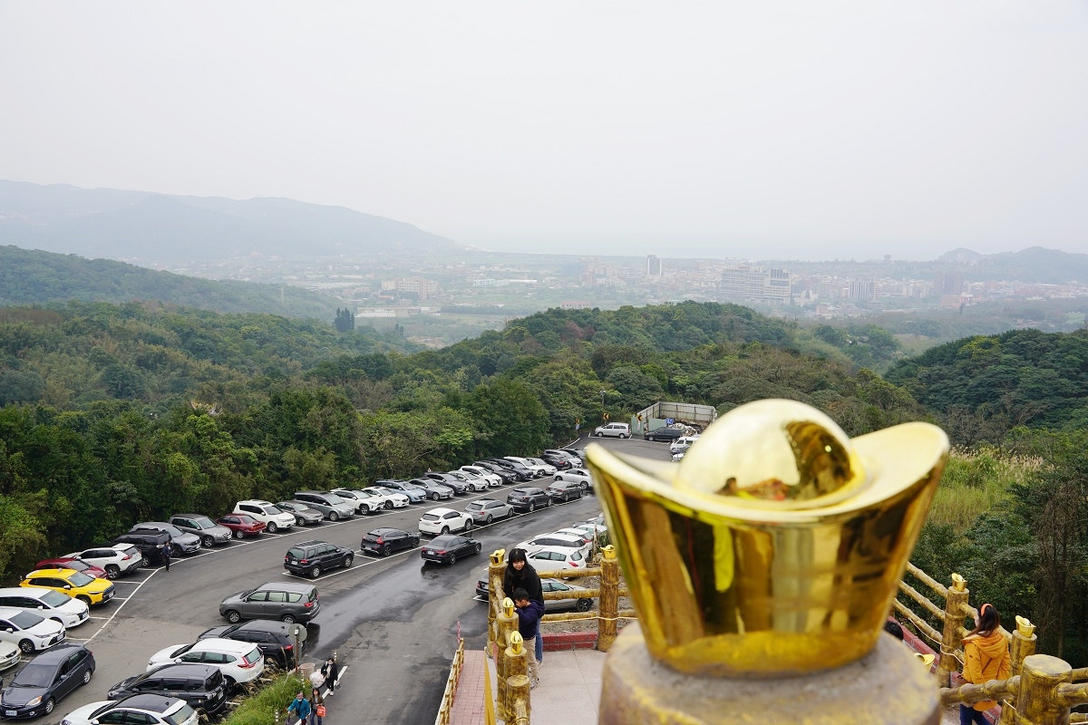 【金山財神廟】起建於1999年全台第一間財神銀行 北台灣必求財神廟 求發財金流程心得介紹 - 第3張圖 【金山財神廟】起建於1999年全台第一間財神銀行 北台灣必求財神廟 求發財金流程心得介紹