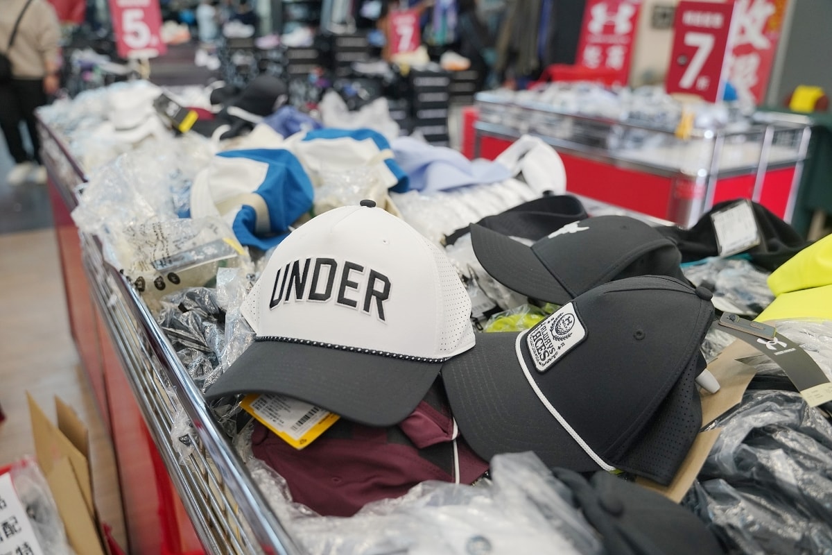 【2025UA原廠出清特賣會】UNDER ARMOUR 原廠夏季服飾出清 最低只要21折起 - 第22張圖 【2025UA原廠出清特賣會】UNDER ARMOUR 原廠夏季服飾出清 最低只要21折起