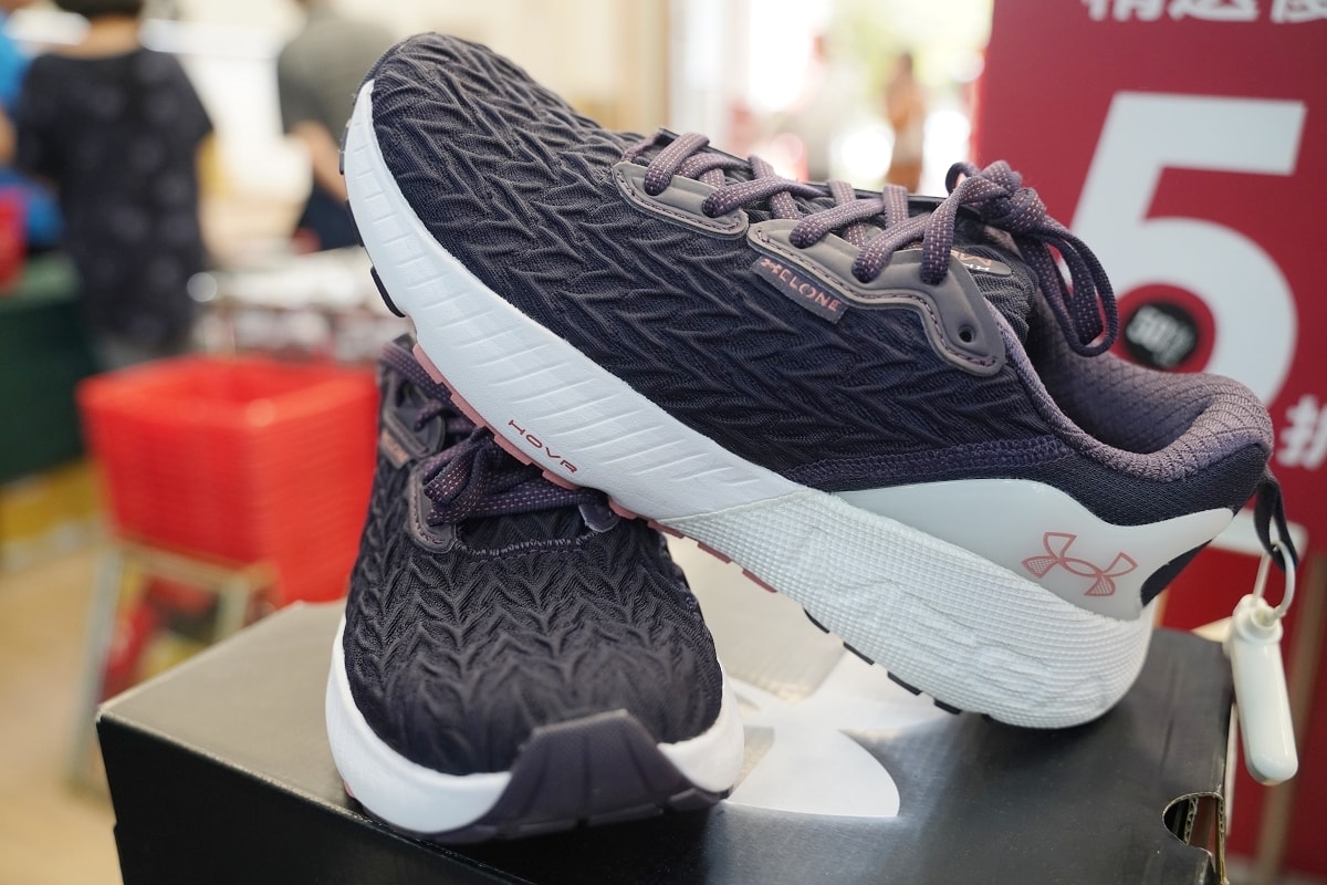 【2025UA原廠出清特賣會】UNDER ARMOUR 原廠夏季服飾出清 最低只要21折起 - 第35張圖 【2025UA原廠出清特賣會】UNDER ARMOUR 原廠夏季服飾出清 最低只要21折起
