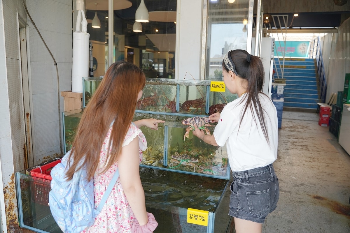 【臨海樓海鮮料理】澎湖海鮮餐廳海景包廂 獨特海鮮美食通通有 美味必點冰鎮絲瓜/魷魚沙西米