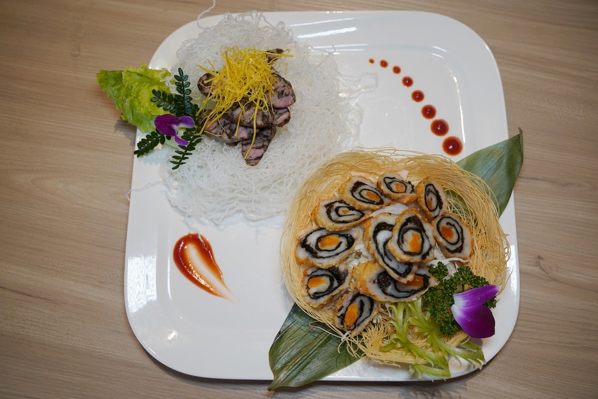 【臨海樓海鮮料理】澎湖海鮮餐廳海景包廂 獨特海鮮美食通通有 美味必點冰鎮絲瓜/魷魚沙西米