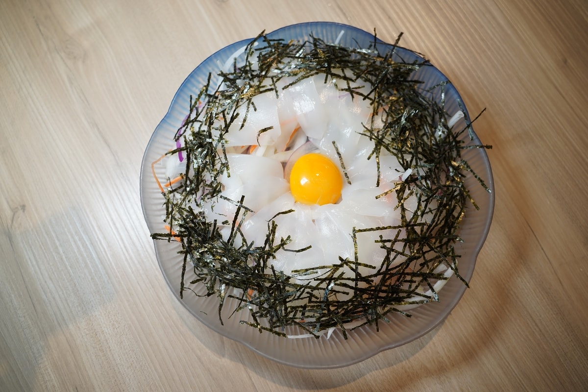 【臨海樓海鮮料理】澎湖海鮮餐廳海景包廂 獨特海鮮美食通通有 美味必點冰鎮絲瓜/魷魚沙西米