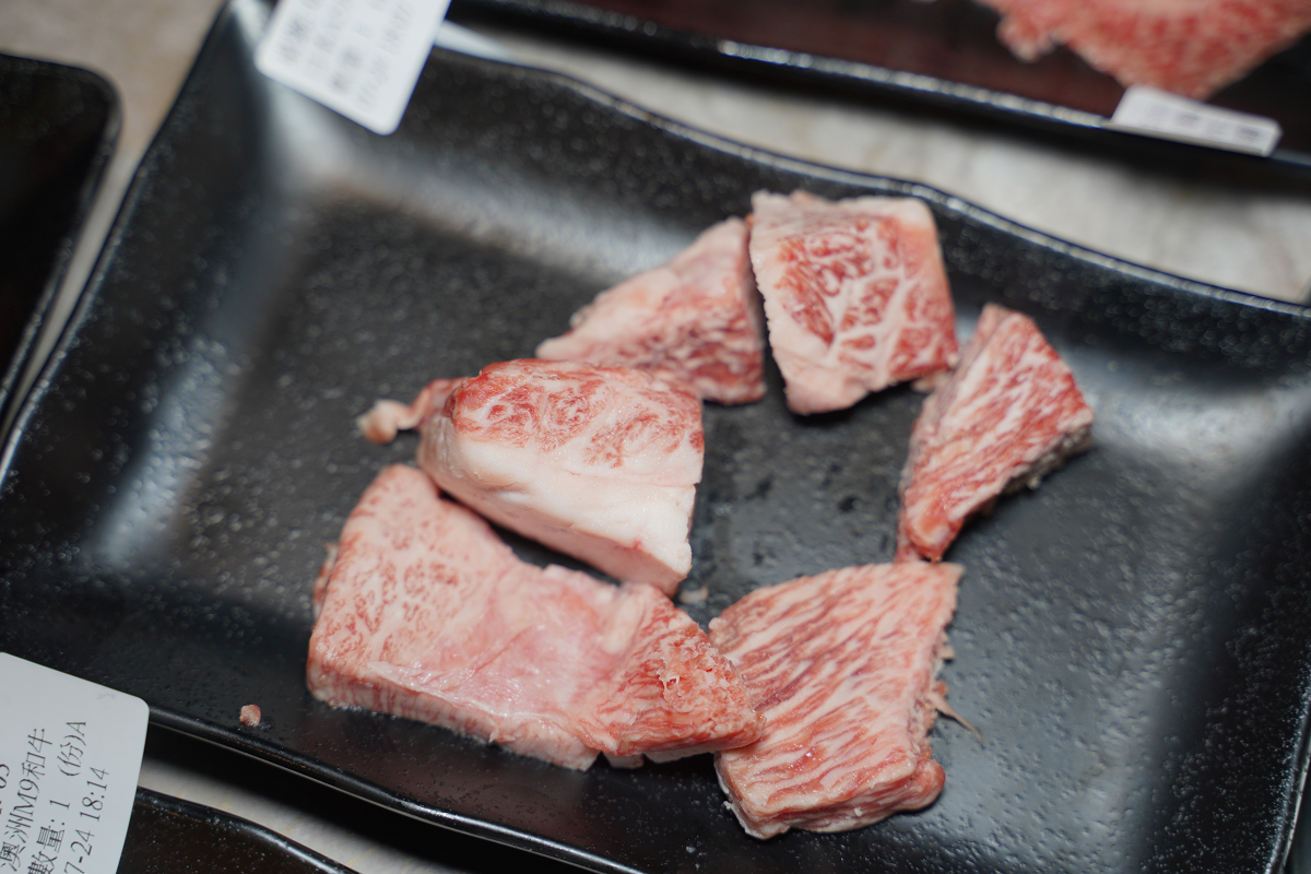 【三柒燒肉專門店桃園中華店】桃園火車站日式燒肉吃到飽 豐富自助吧無限量供應 每人658元起
