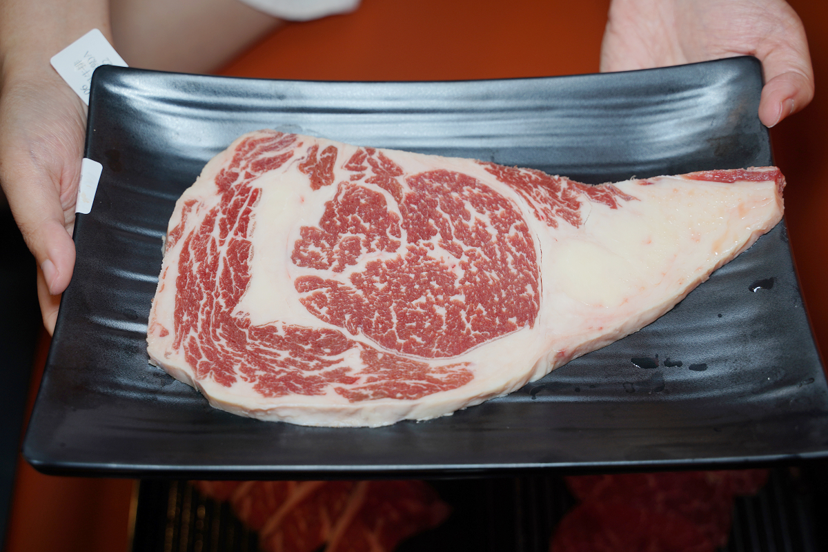 【三柒燒肉專門店桃園中華店】桃園火車站日式燒肉吃到飽 豐富自助吧無限量供應 每人658元起